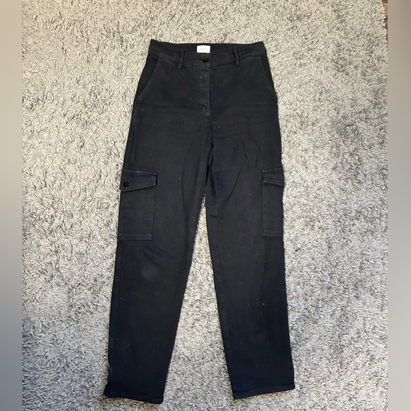 Aritzia cargo pants - Picture 2 of 2